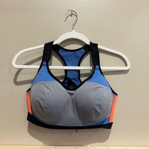 Victoria Sport 34DDD bra